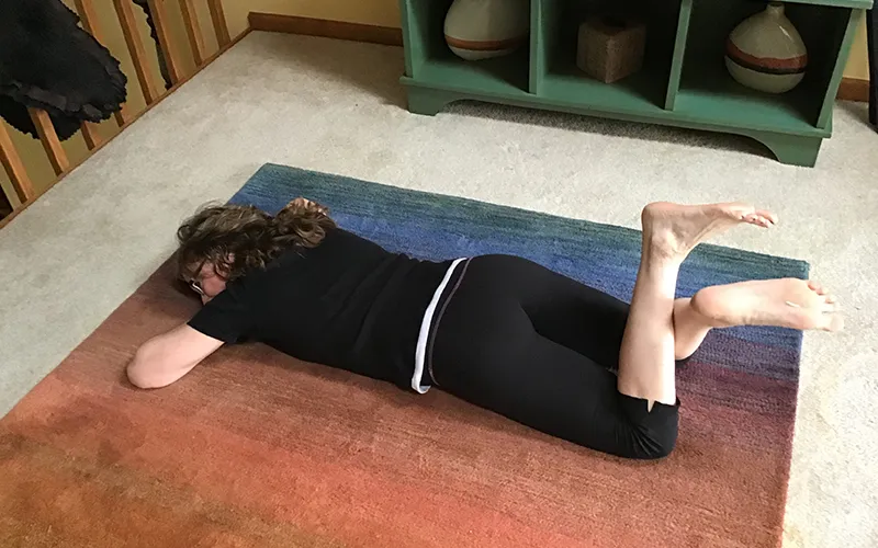 JA20_sacred sacrum5 scissor kicks